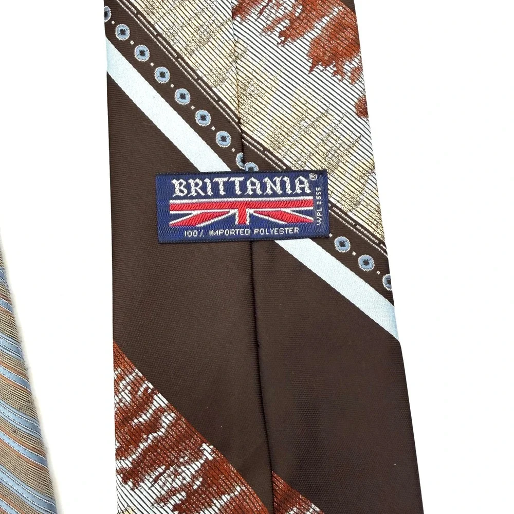 Brittania Men's Neckties Lot of 3 Paisley Striped Geometric Retro Ties